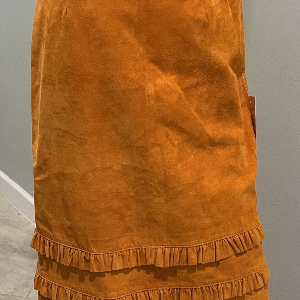 Vintage Wilson Maxima Suede Skirt With Ruffle Accents Size 6 NWT - Picture 5 of 14